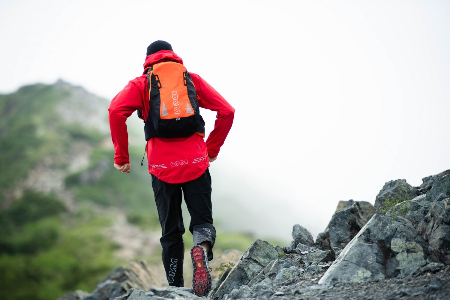 OMM ULTRA 20  black バックパック 山と道 パランテ